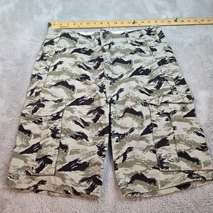 Levis Cargo Shorts Mens 32 Multi Camouflage Casual Mid-Rise Outdoor Regular Fit